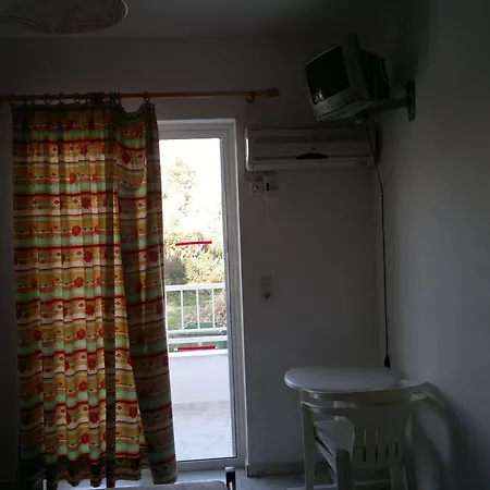 Aparthotel Fania 2*