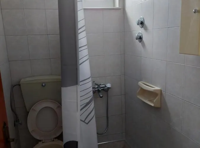 法尼亚公寓 公寓式酒店 3*